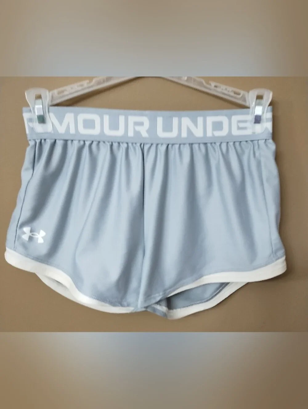 Under Armour‎ Shorts Girls Medium Loose Gray Cat1